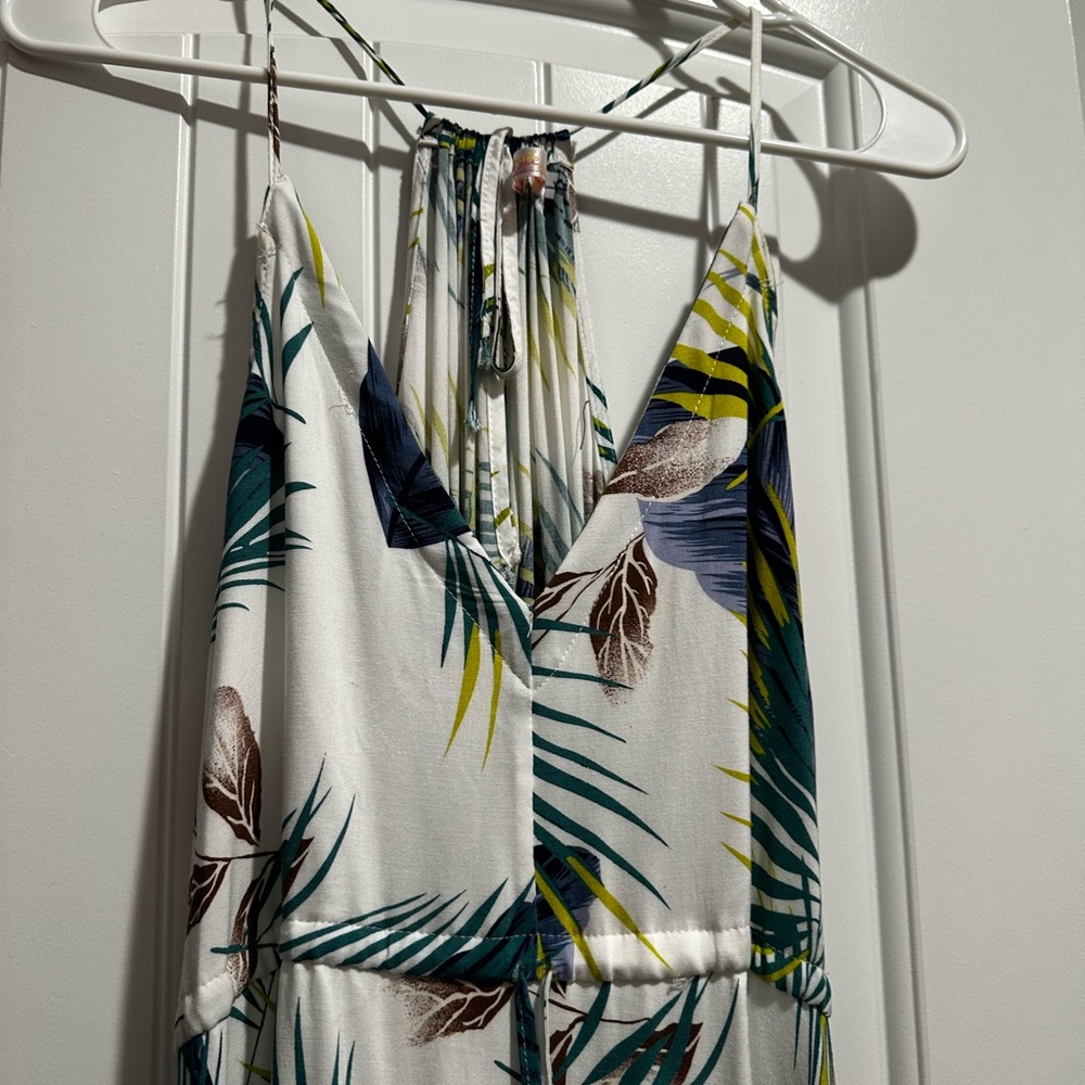 Tropical Print Halter Maxi Dress